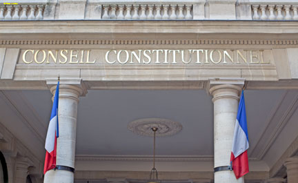 Entr&eacute;e du Conseil constitutionnel